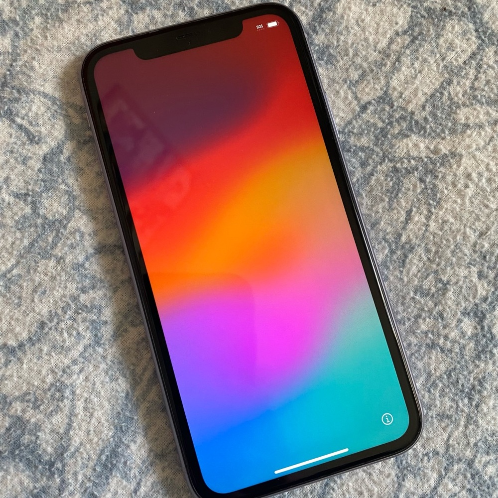 iPhone 11 64GB (Purple)